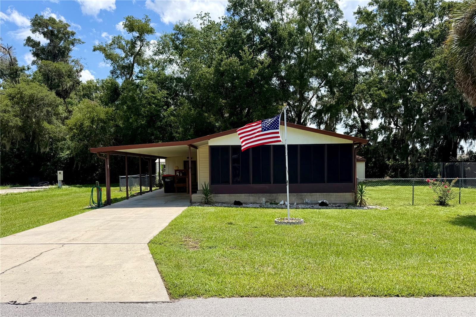 1st image of 11107 Se 66th Ter, Belleview, FL 34420 | MLS# OM728892