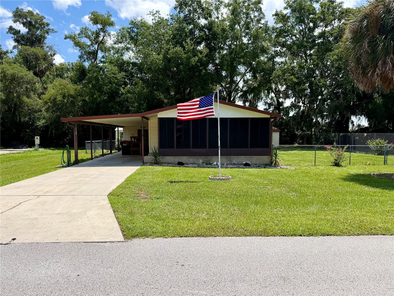 2nd image of 11107 Se 66th Ter, Belleview, FL 34420 | MLS# OM728892