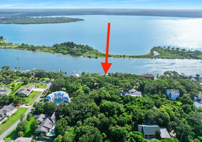 2nd image of 2841 John Anderson Dr, Ormond Beach, FL 32176 | MLS# FC320099