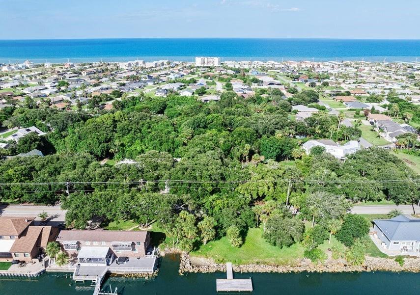 16th image of 2841 John Anderson Dr, Ormond Beach, FL 32176 | MLS# FC320099