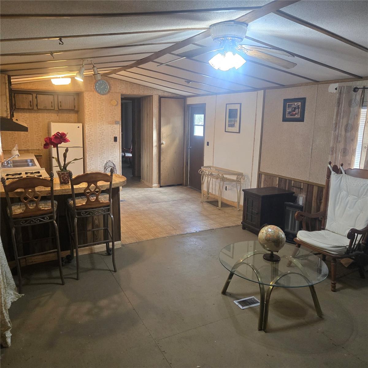 5th image of 2820 Barnes St, Marianna, FL 32448 | MLS# O6426891