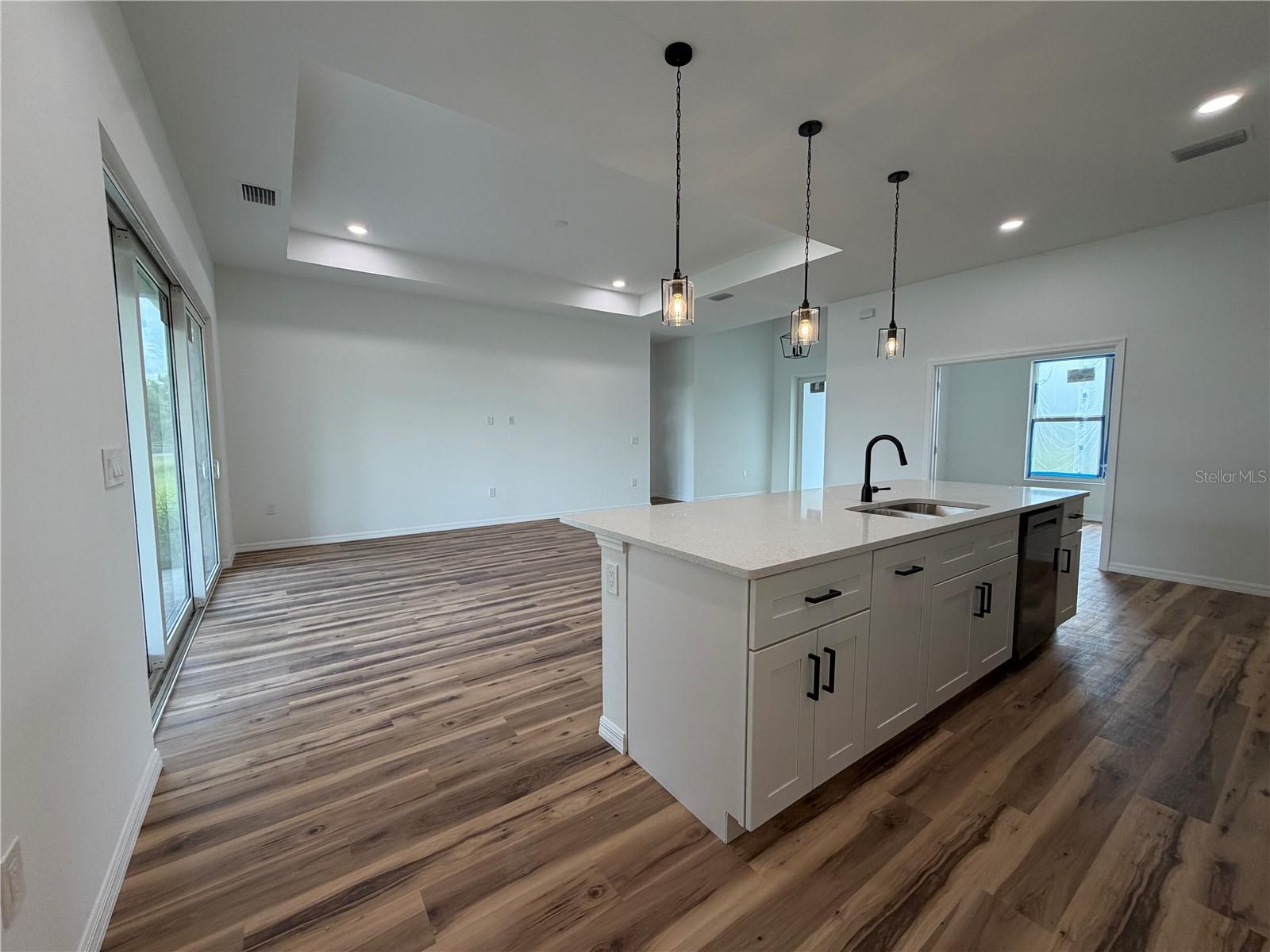 4th image of 4210 34Th St Sw, Lehigh Acres, FL 33976 | MLS# GC542124
