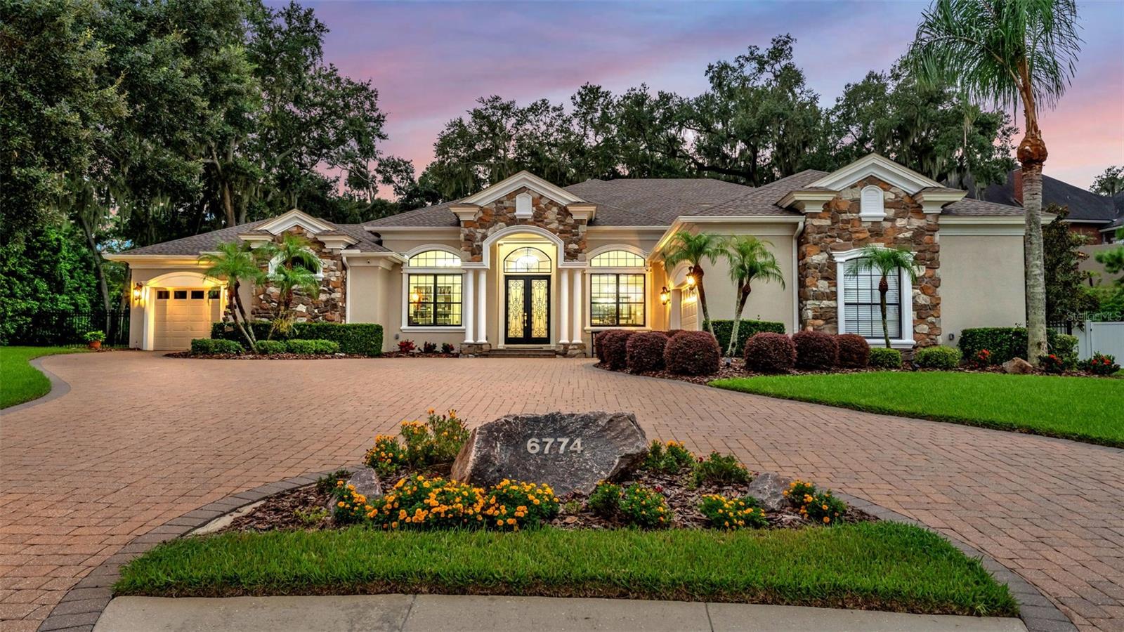 1st image of 6774 Crescent Woods Cir, Lakeland, FL 33813 | MLS# L4963663