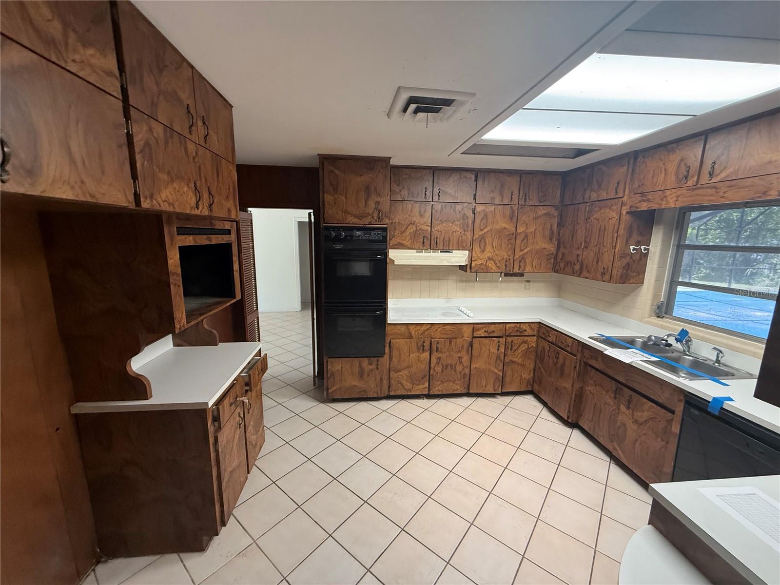 5th image of 1015 E Mann Rd, Bartow, FL 33830 | MLS# TB8531243