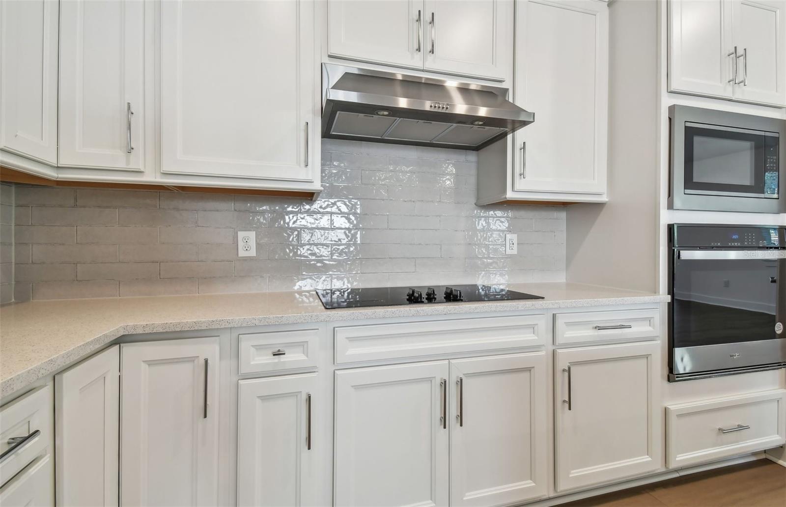 5th image of 33433 Barnebrook Dr, Wesley Chapel, FL 33545 | MLS# TB8531258