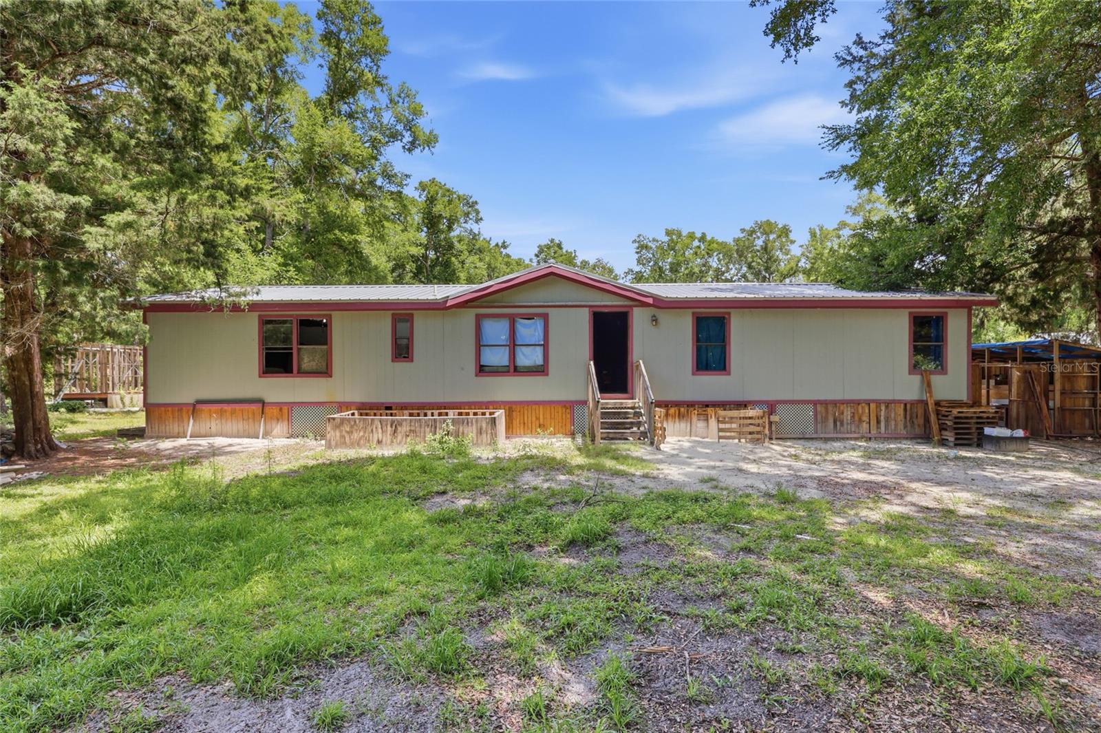 Homes for sale in O Brien, FL | 12725 212th Ter, O Brien, FL 32071 | MLS# O6427001