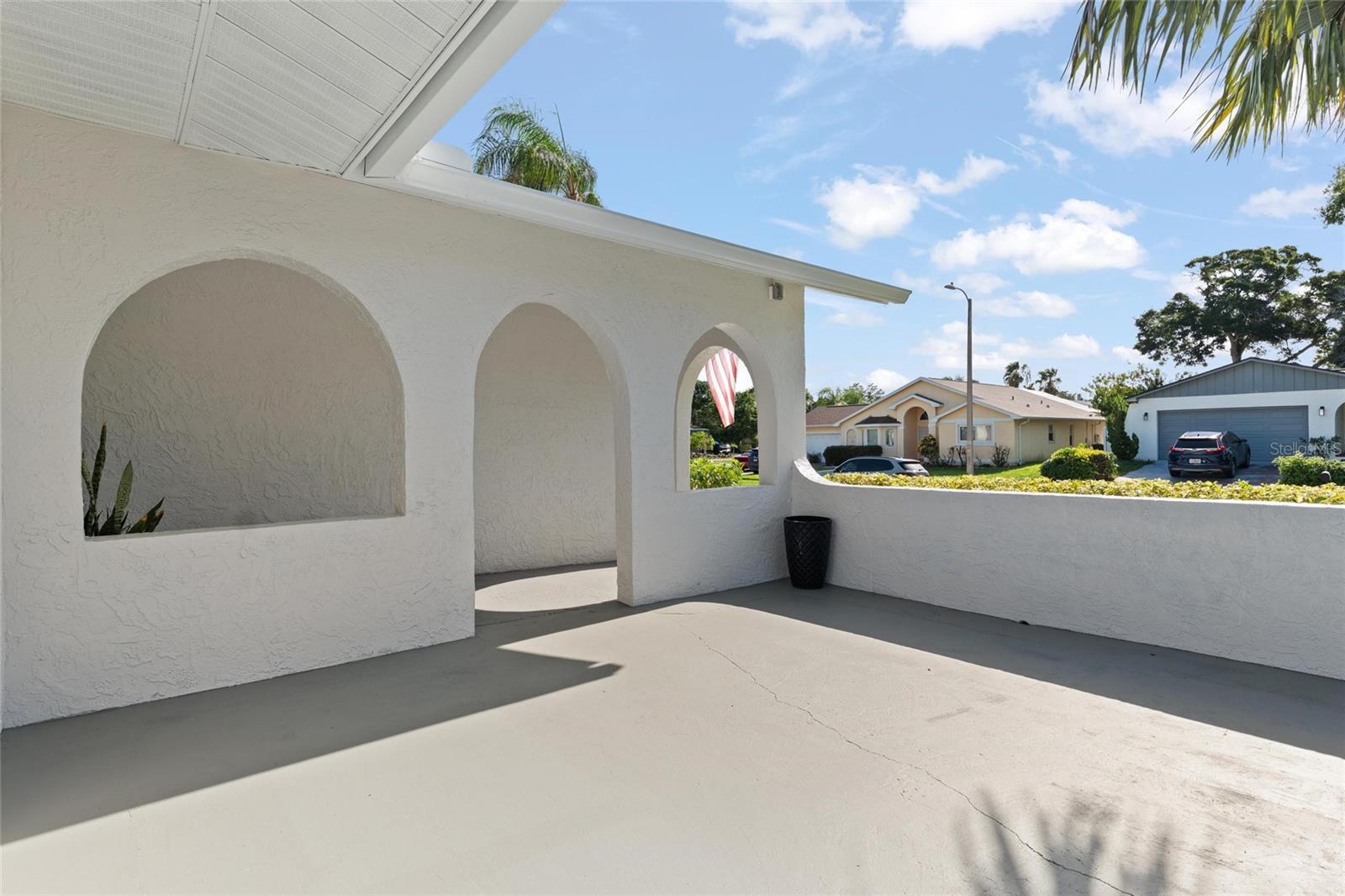 4th image of 1128 Forbes Trace, Tarpon Springs, FL 34689 | MLS# W7887852