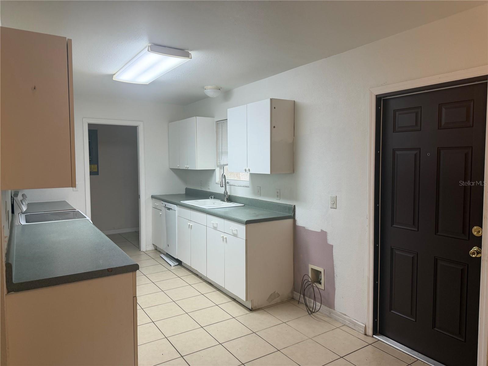 3rd image of 2249 Woodmere Rd, Venice, FL 34293 | MLS# N6145100