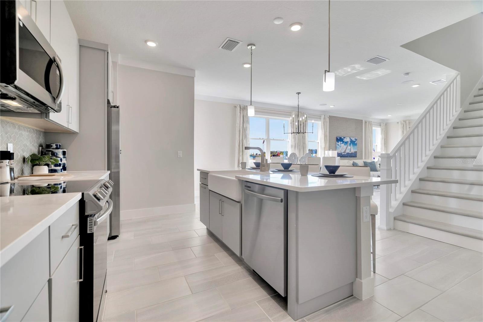 2nd image of 32119 Anchor Point Dr, Wesley Chapel, FL 33545 | MLS# TB8531385