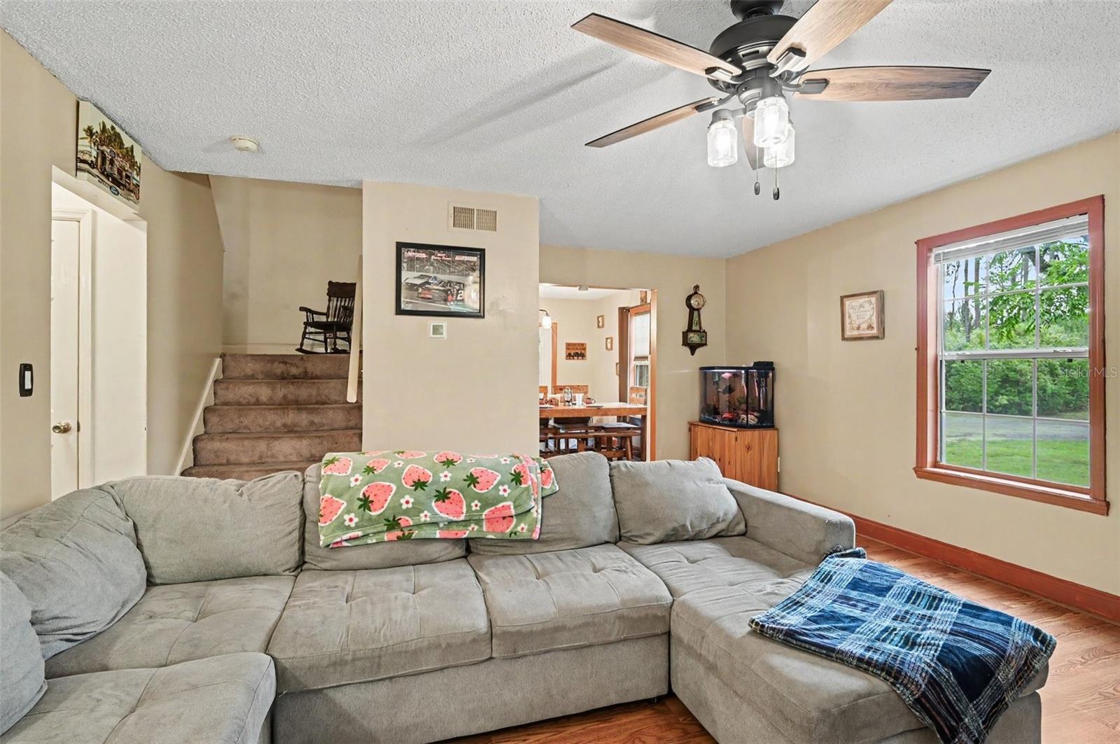 5th image of 490 Pine Woods Rd, Ormond Beach, FL 32174 | MLS# TB8531450
