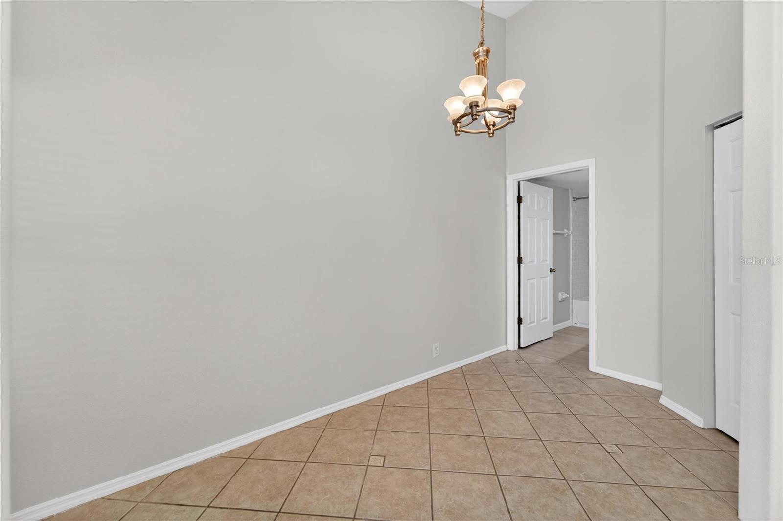 3rd image of 658 Green Valley Rd #B3, Palm Harbor, FL 34683 | MLS# TB8531453