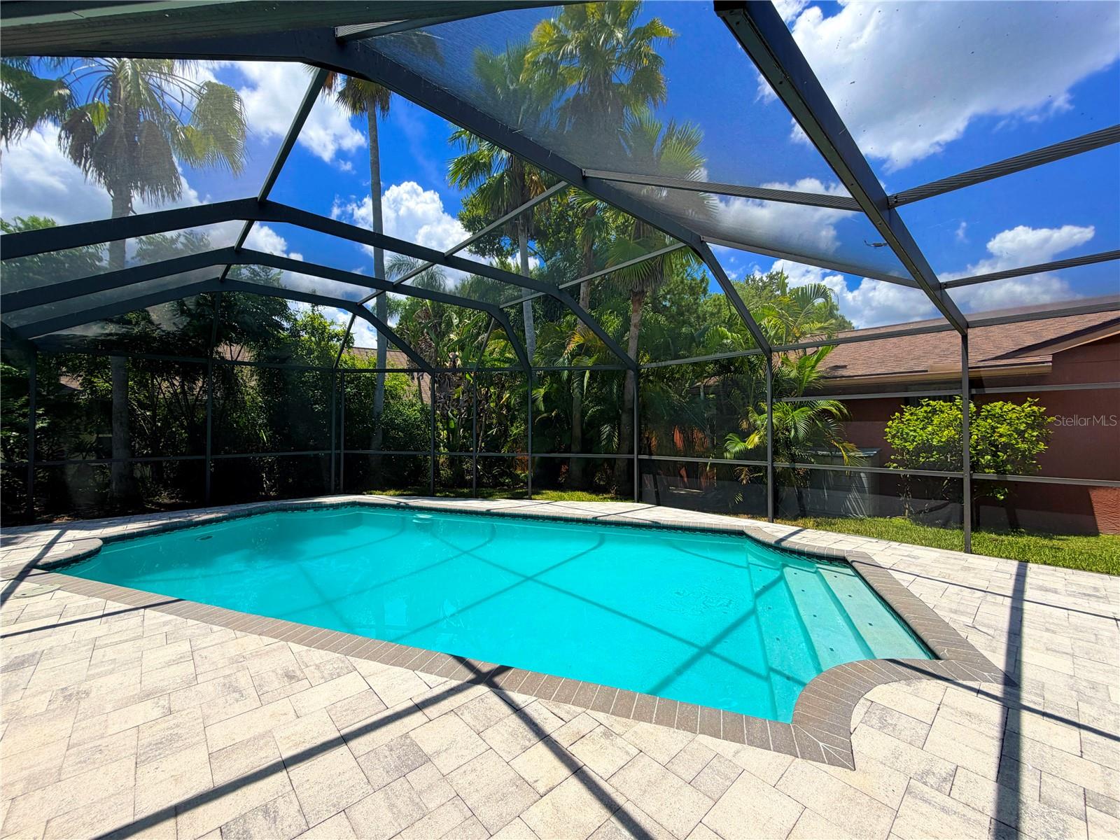 3rd image of 588 Hollowtree Pl, Tarpon Springs, FL 34688 | MLS# W7887858