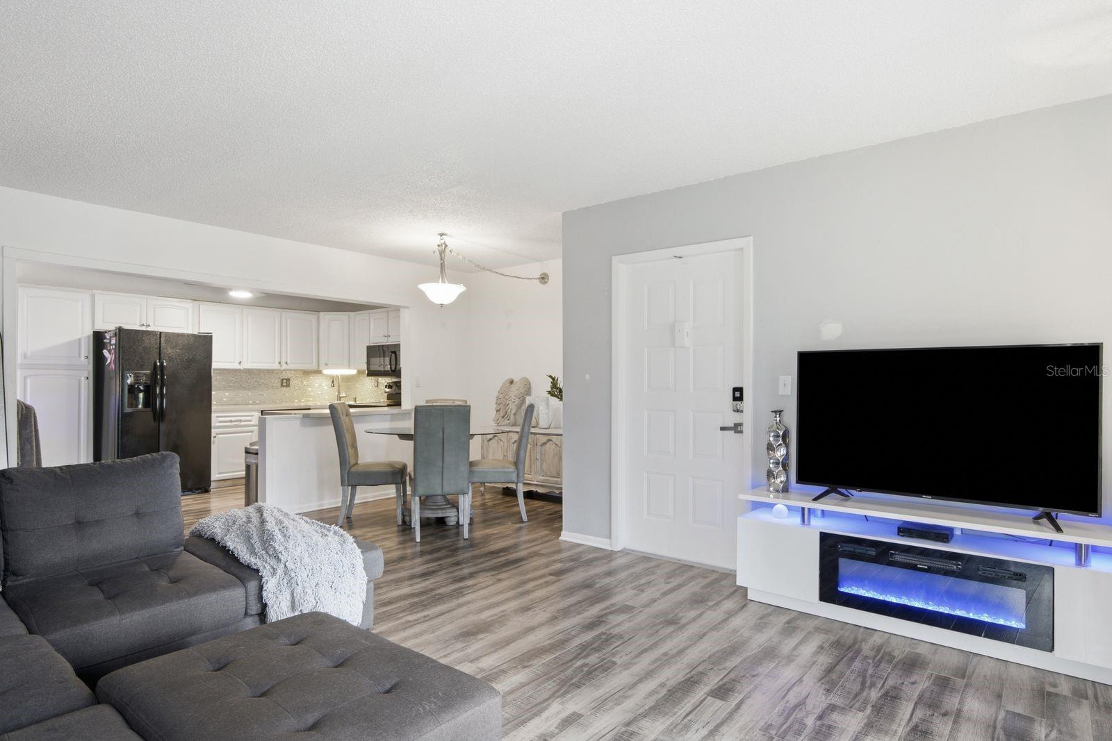 4th image of 1179 Pine Ridge Cir W, TARPON SPRINGS, FL 34688