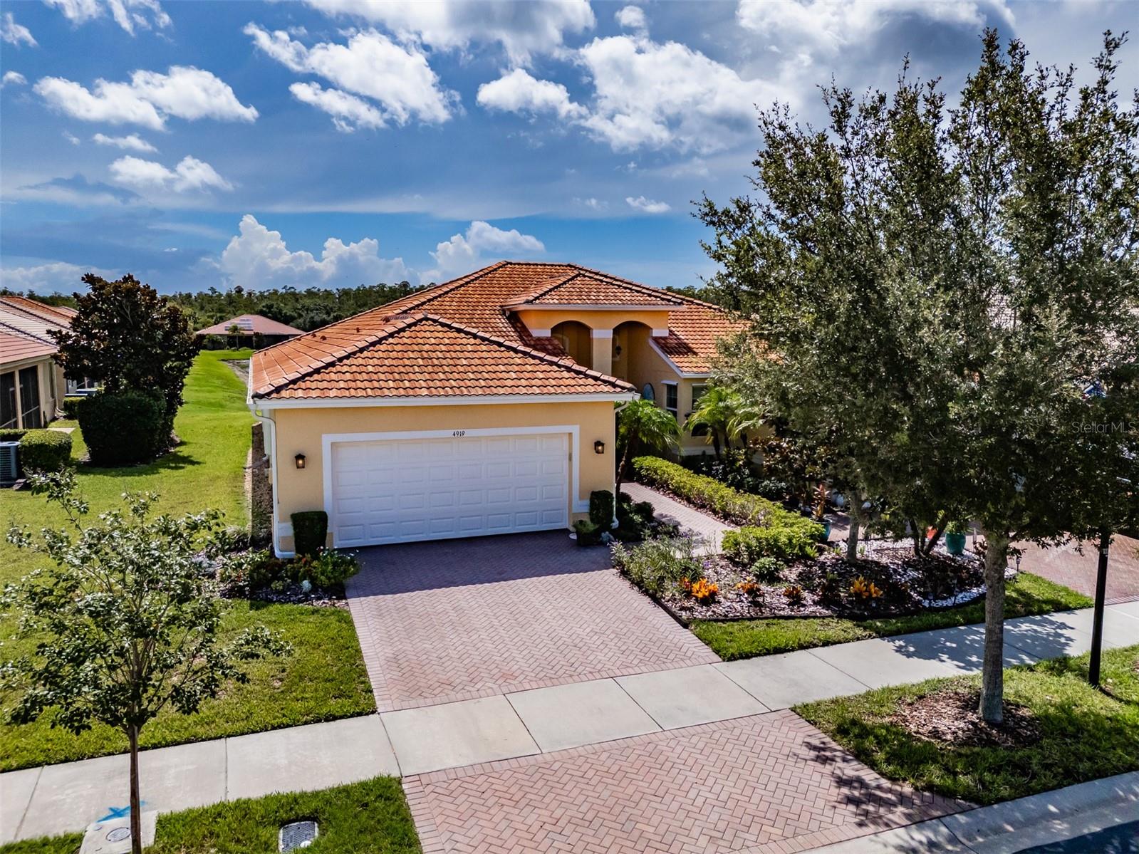 1st image of 4919 Marble Springs Cir, Wimauma, FL 33598 | MLS# TB8531577