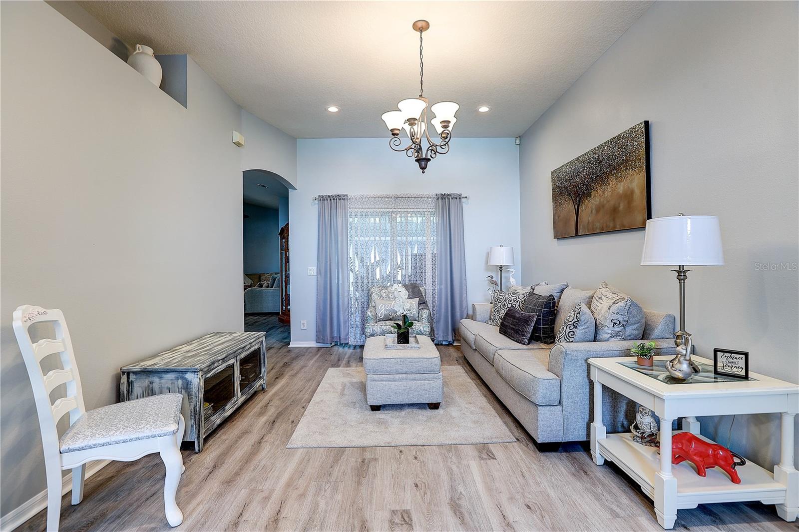 5th image of 2242 Towering Oaks Cir, Seffner, FL 33584 | MLS# TB8531581