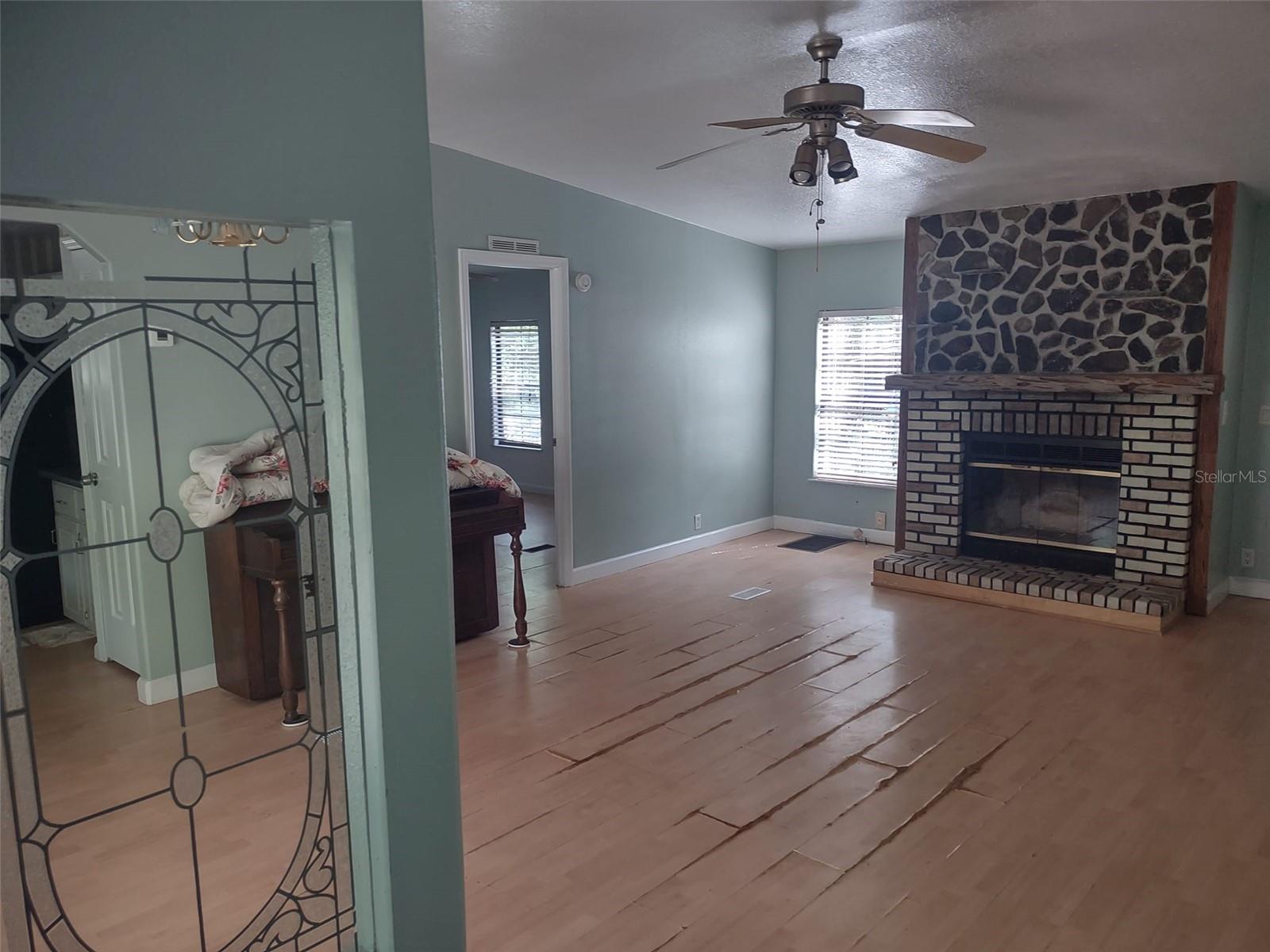 5th image of 56508 Blue Creek Rd, Astor, FL 32102 | MLS# O6427247
