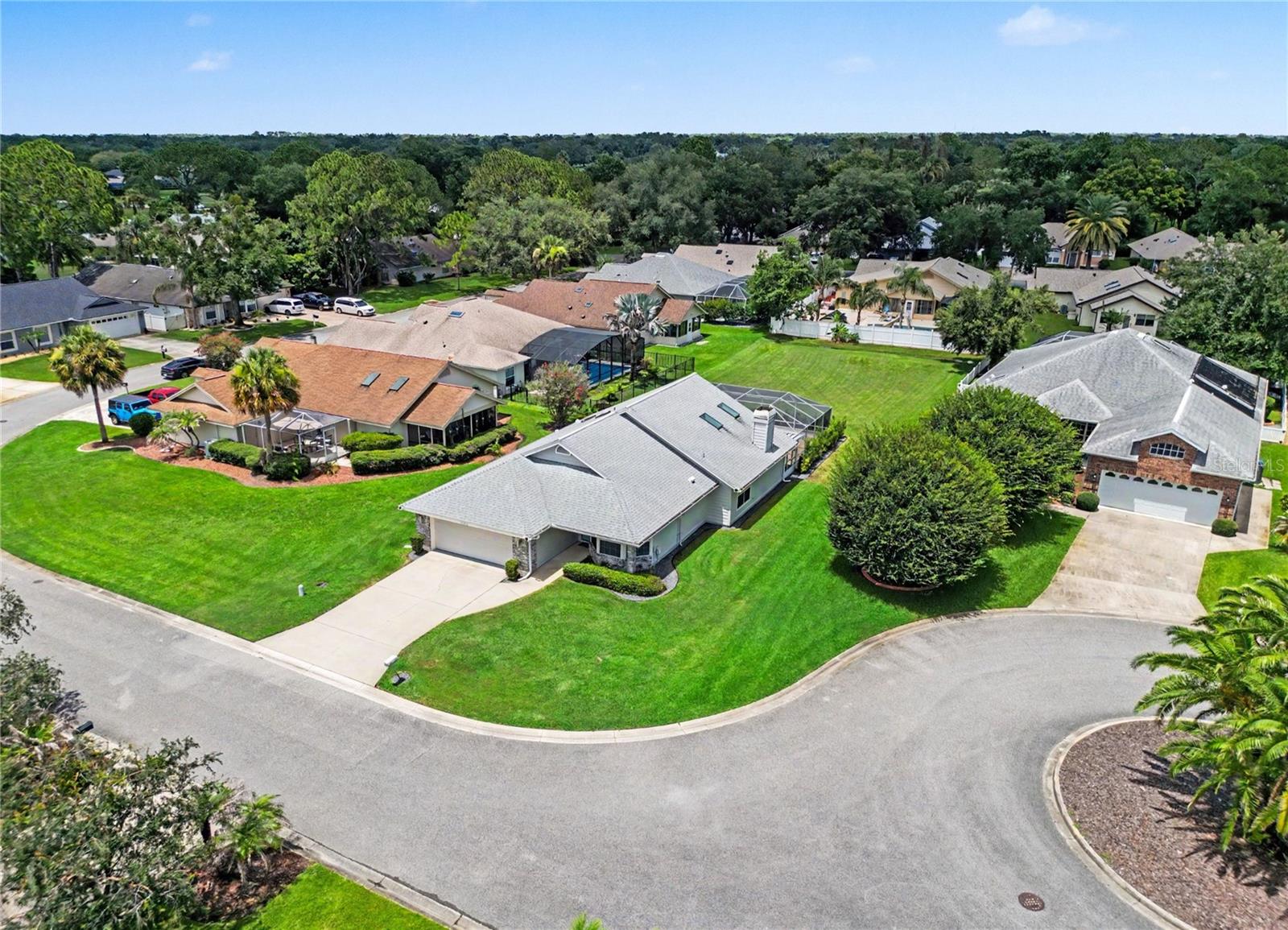 2nd image of 2013 Beaver Creek Dr, Port Orange, FL 32128 | MLS# O6427253