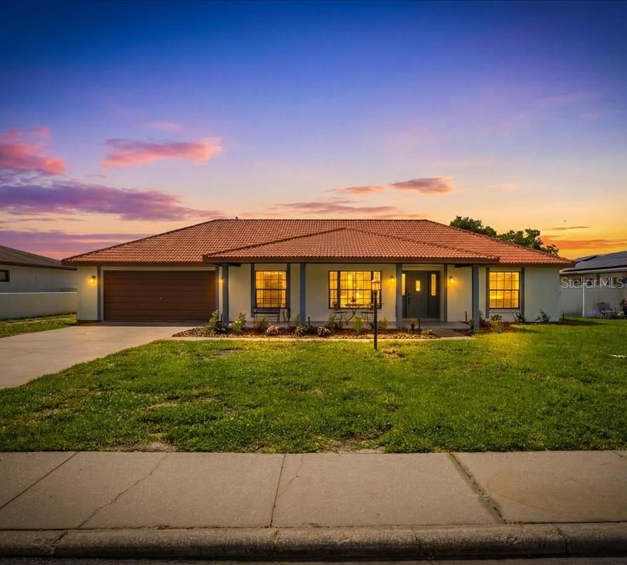 2nd image of 2004 Leisure Dr, Winter Haven, FL 33881 | MLS# W7887886