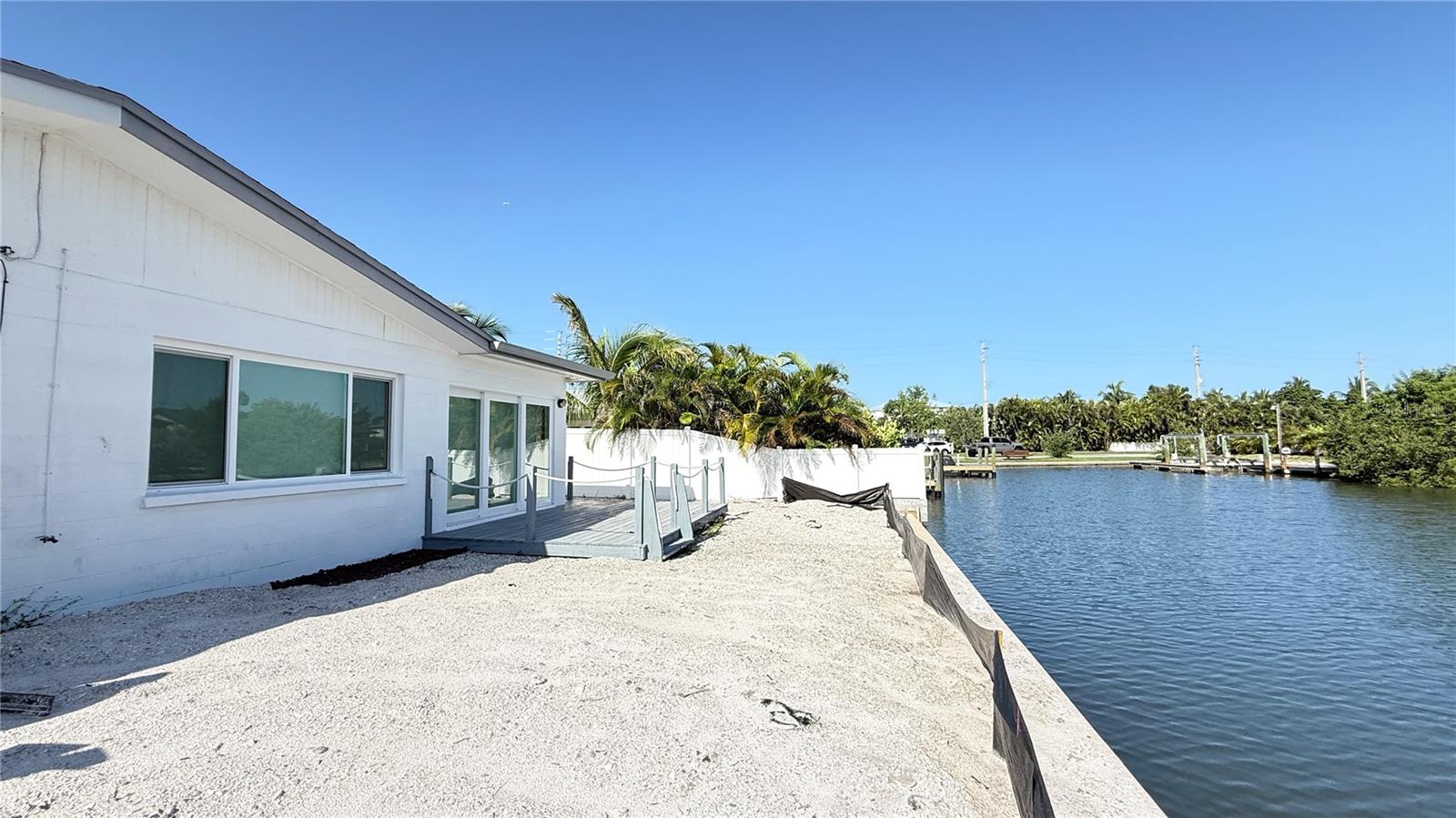 3rd image of 420 63rd St, HOLMES BEACH, FL 34217