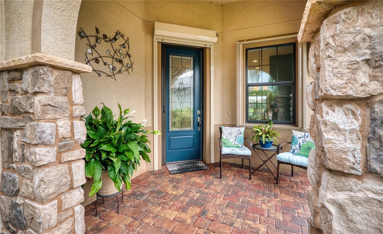 3rd image of 17044 Kenton Ter, Bradenton, FL 34202 | MLS# A4700765