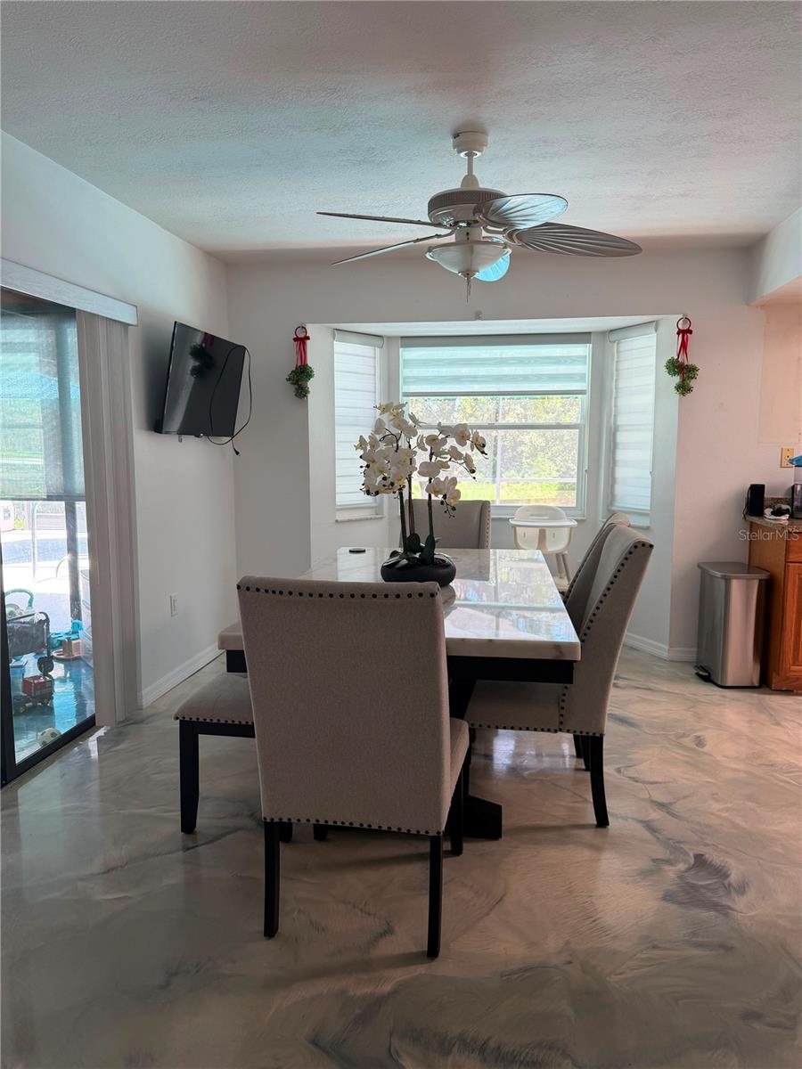 5th image of 325 Gulfport Ln, Spring Hill, FL 34608 | MLS# TB8531764