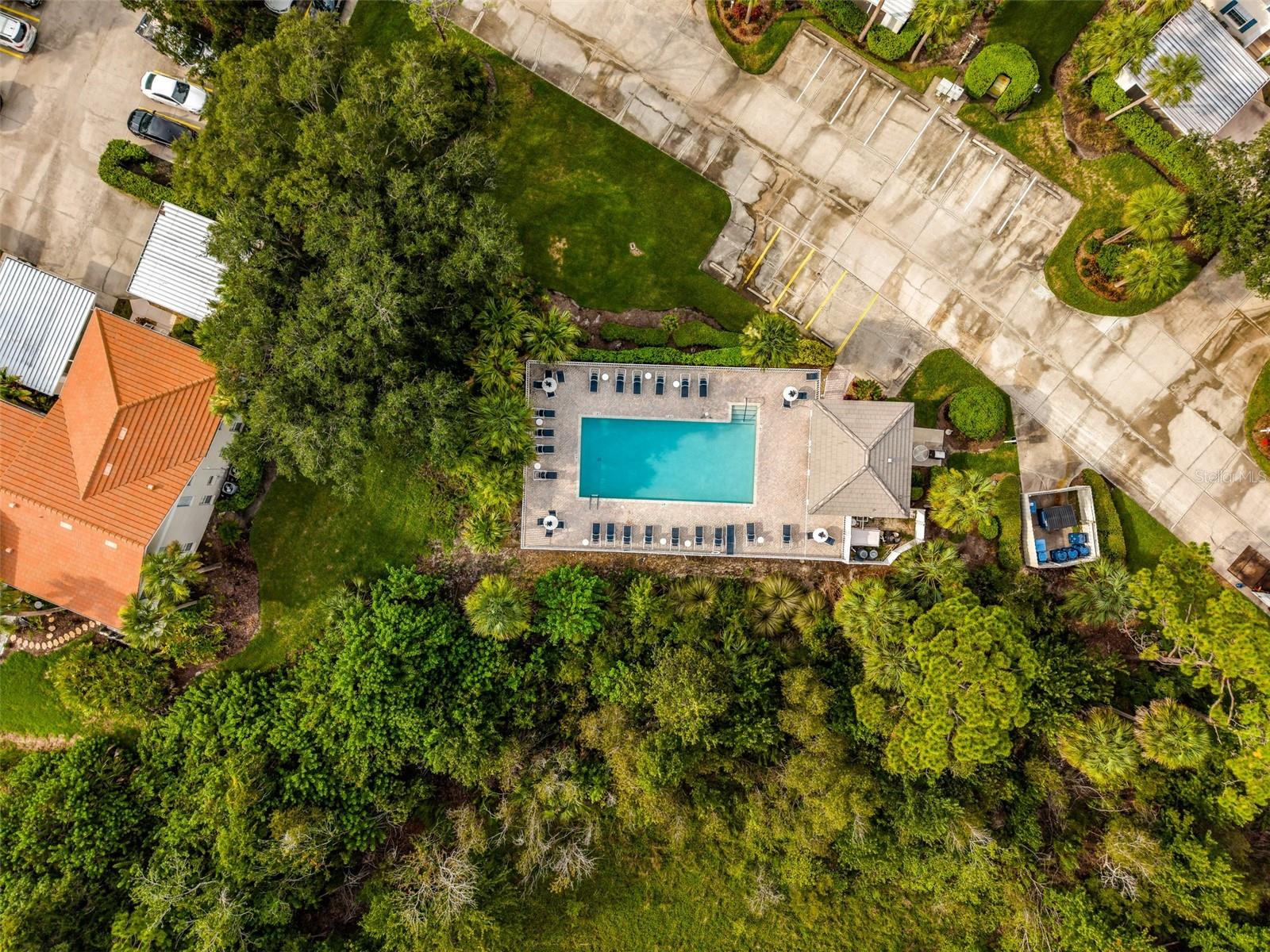 43rd image of 834 Montrose Dr #9, Venice, FL 34293 | MLS# C7528713