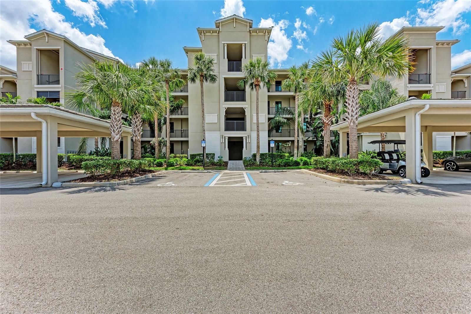 4th image of 17520 Gawthrop Dr #304, Bradenton, FL 34211 | MLS# A4700795