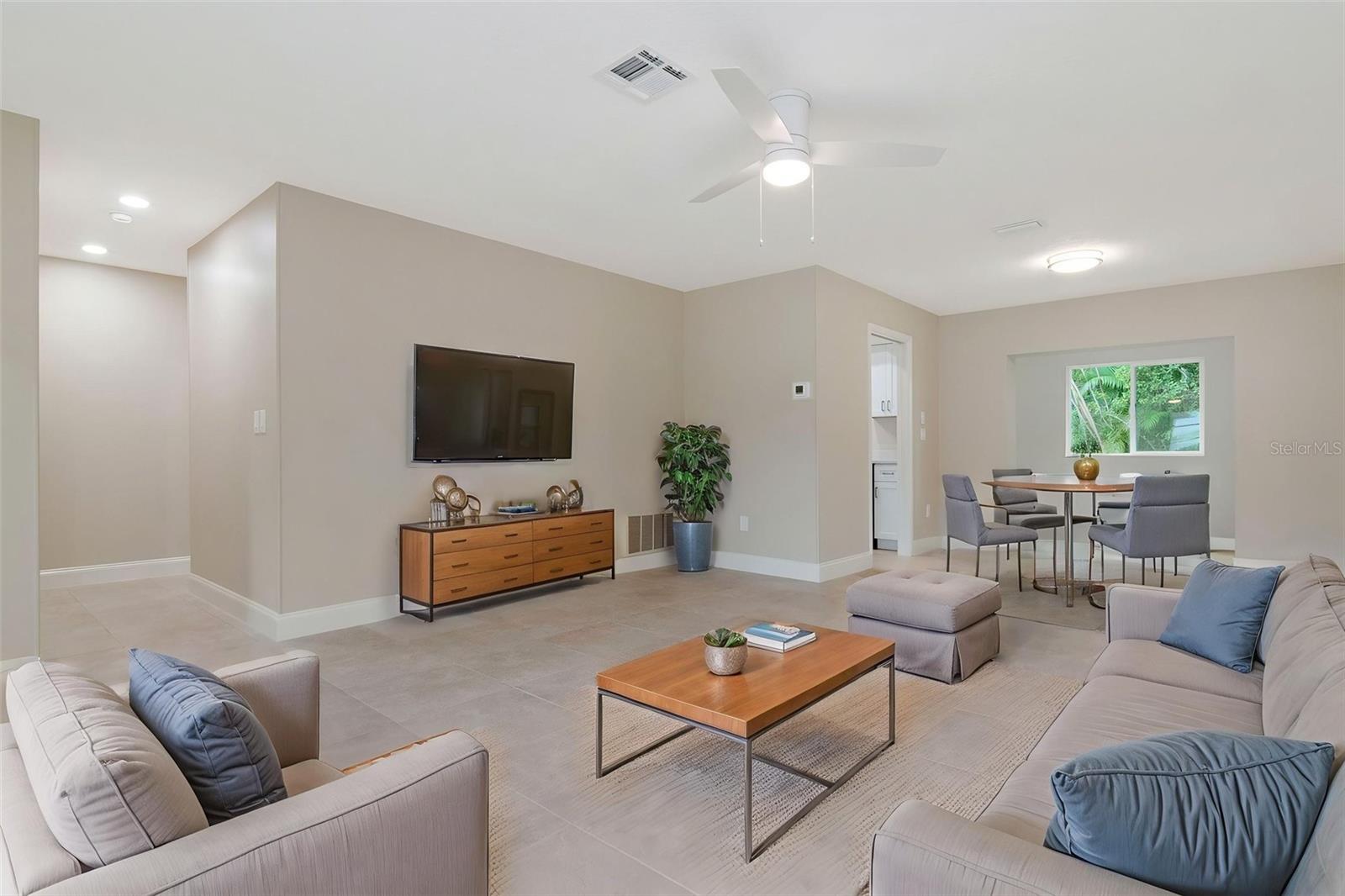 5th image of 2958 Dundee Dr, Palm Harbor, FL 34684 | MLS# TB8531870
