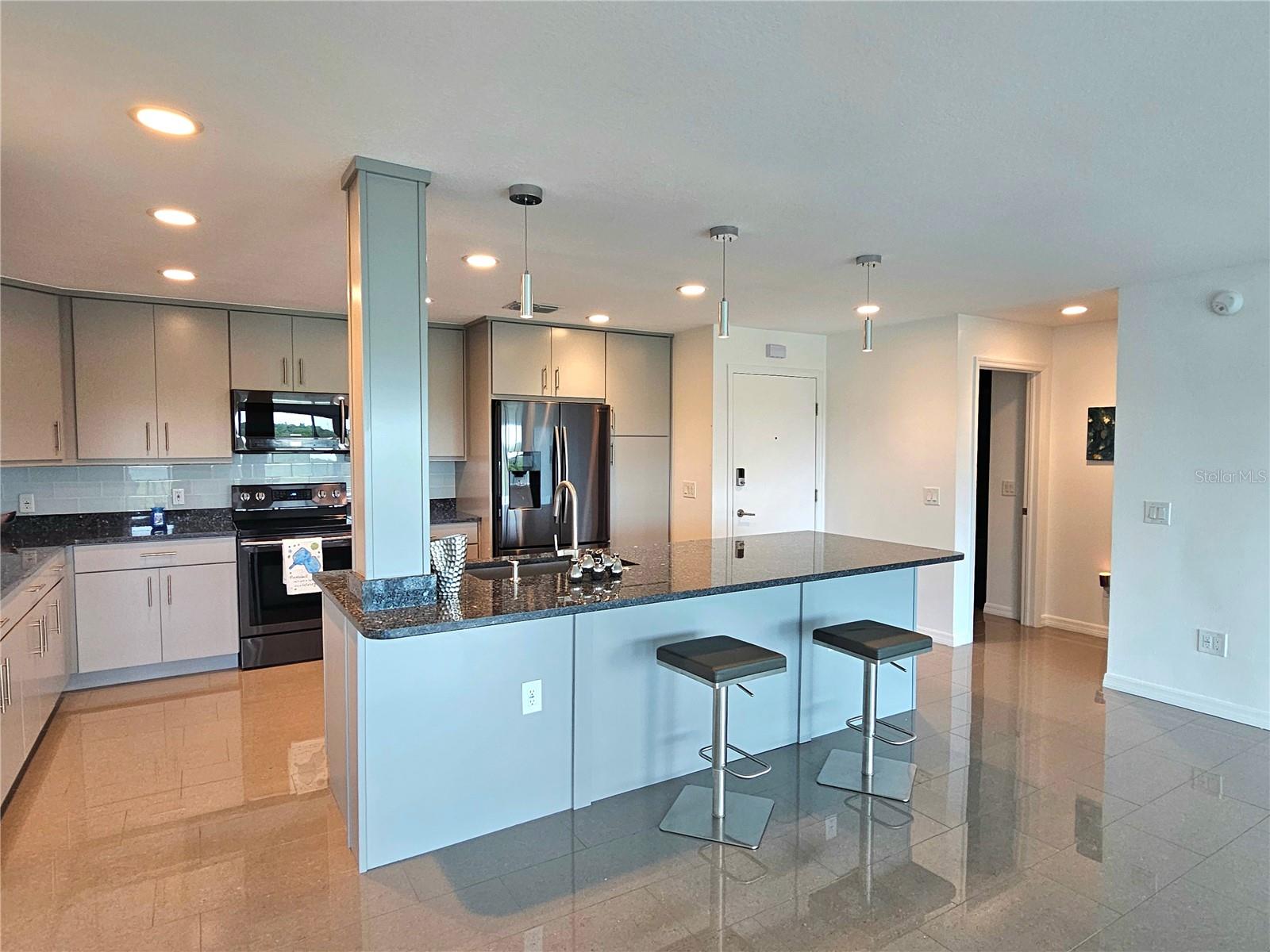 5th image of 244 Mariner Dr #244, Tarpon Springs, FL 34689 | MLS# W7887904