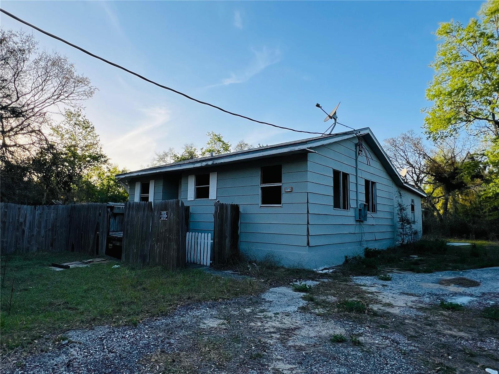 1st image of 20715 Se 141st Pl, Umatilla, FL 32784 | MLS# O6427482