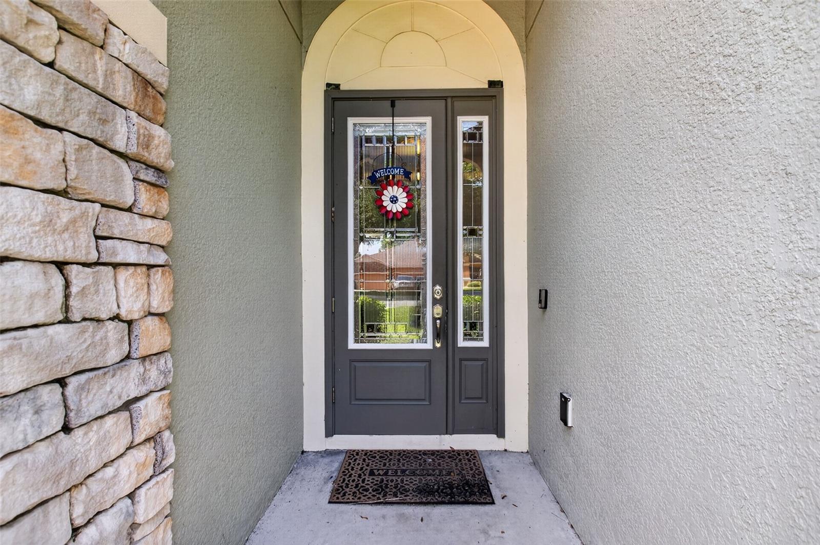 4th image of 24414 Woodhill Ct, Sorrento, FL 32776 | MLS# O6427487