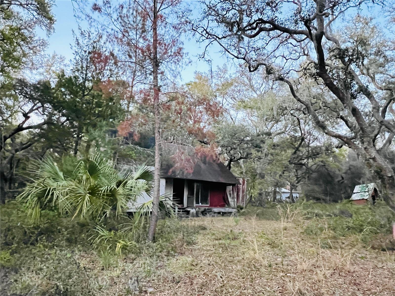 1st image of 19435 Se 92nd Pl, Ocklawaha, FL 32179 | MLS# O6427491