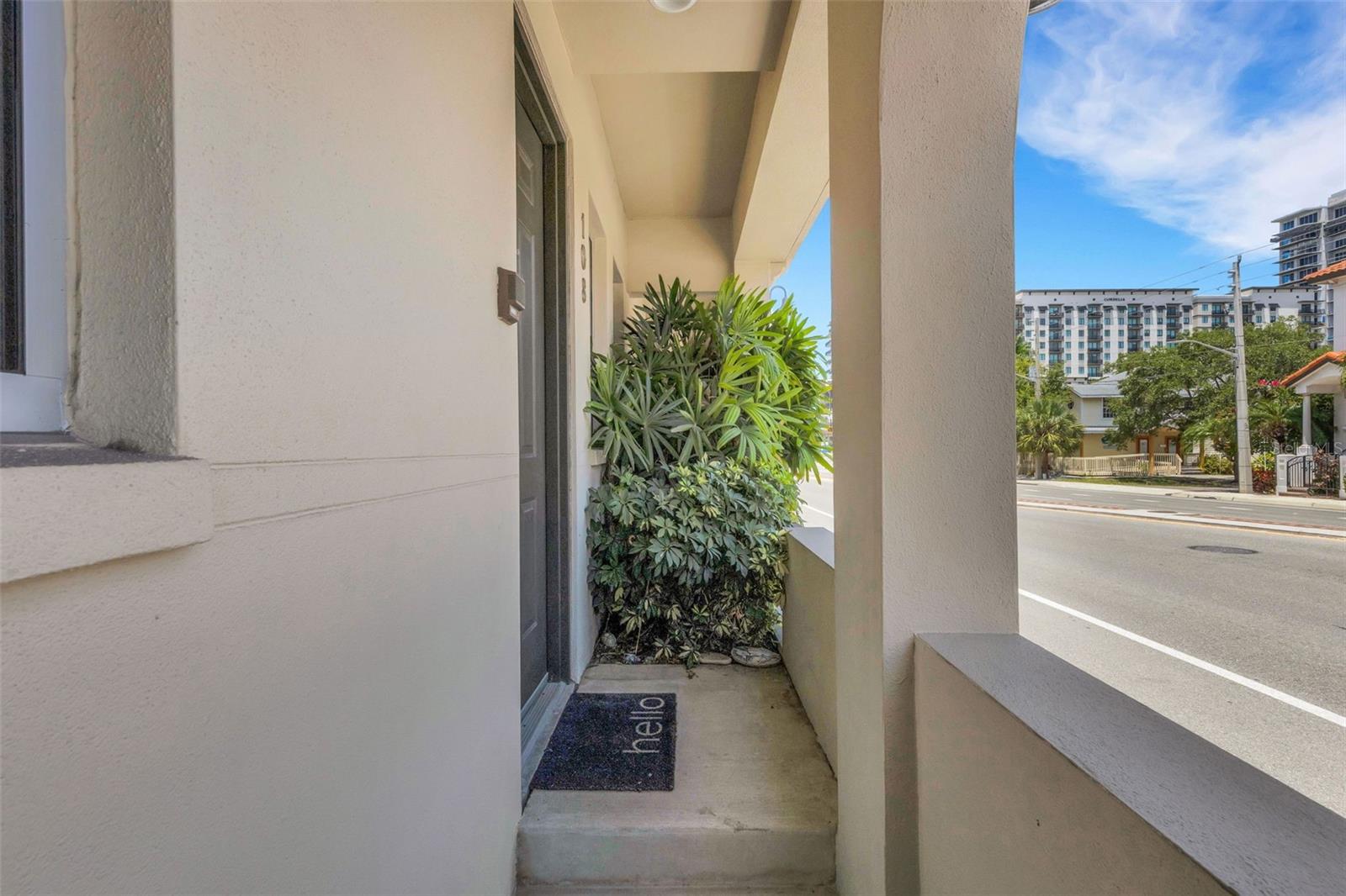 5th image of 235 Cocoanut Ave #108B, Sarasota, FL 34236 | MLS# A4700846