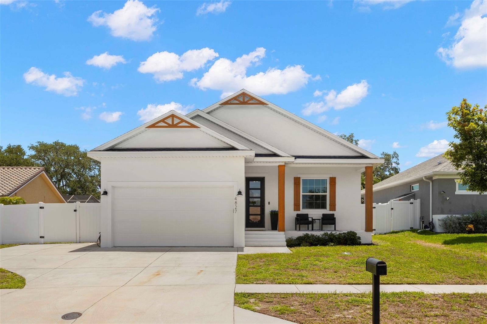 3rd image of 4827 Blue Jay Cir, Palm Harbor, FL 34683 | MLS# TB8532043