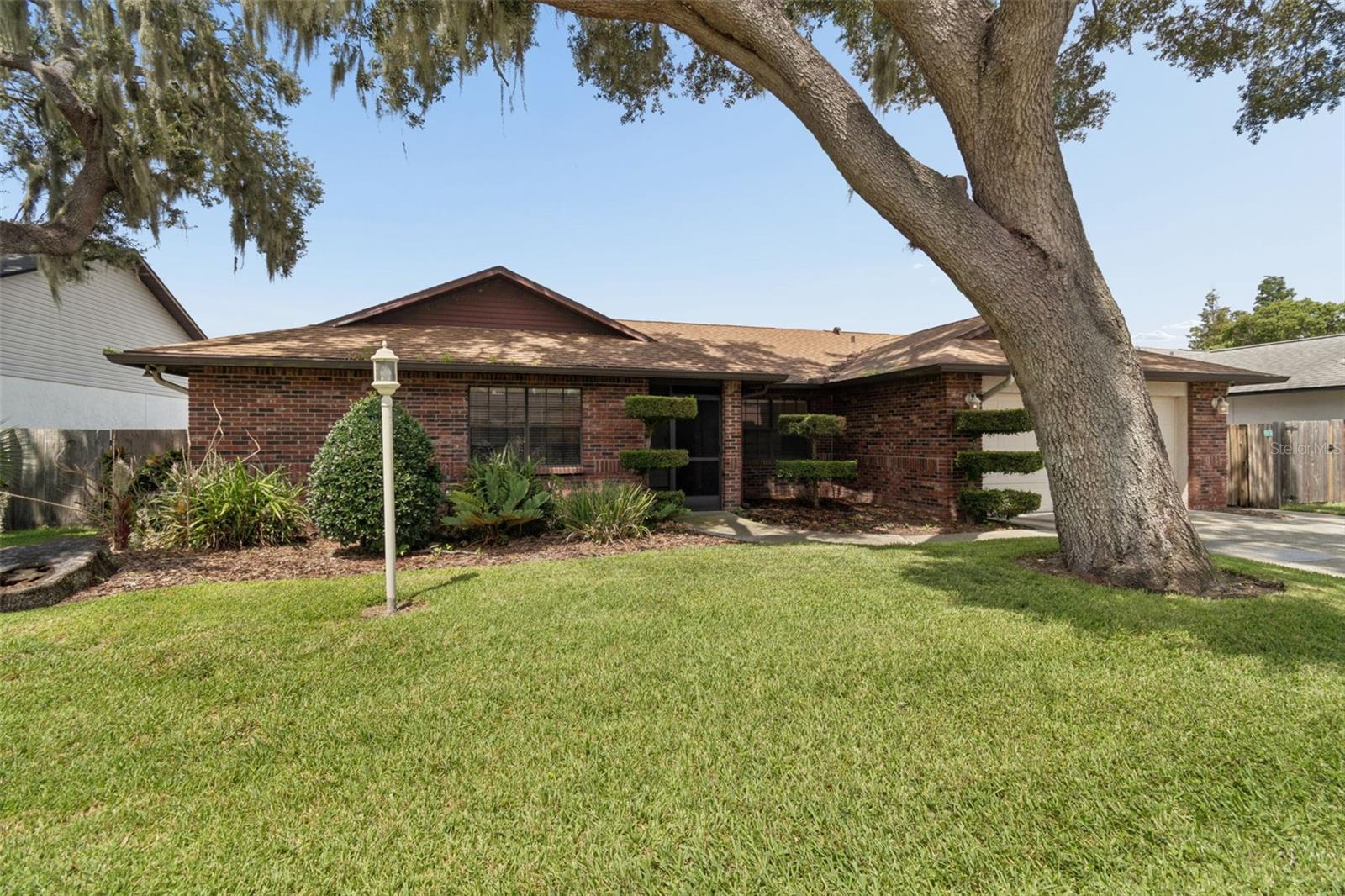 4th image of 653 Timber Pond Dr, Brandon, FL 33510 | MLS# TB8532078