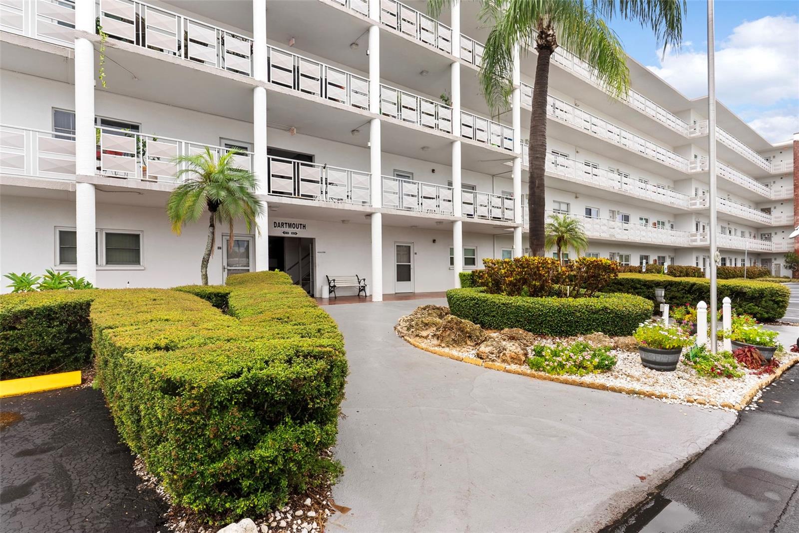 1st image of 5501 80Th St N #408, St Petersburg, FL 33709 | MLS# TB8532143