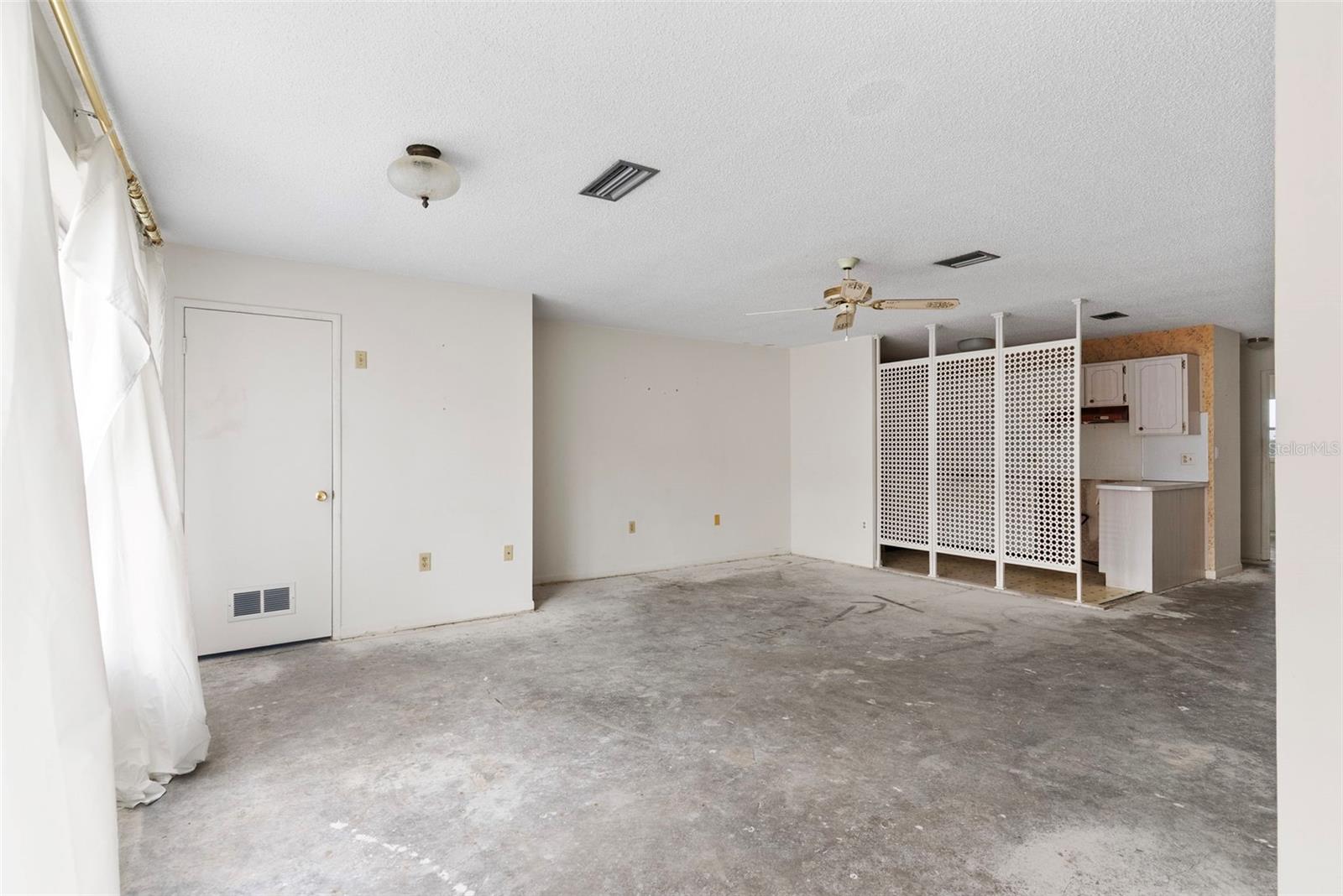 4th image of 5501 80Th St N #408, St Petersburg, FL 33709 | MLS# TB8532143