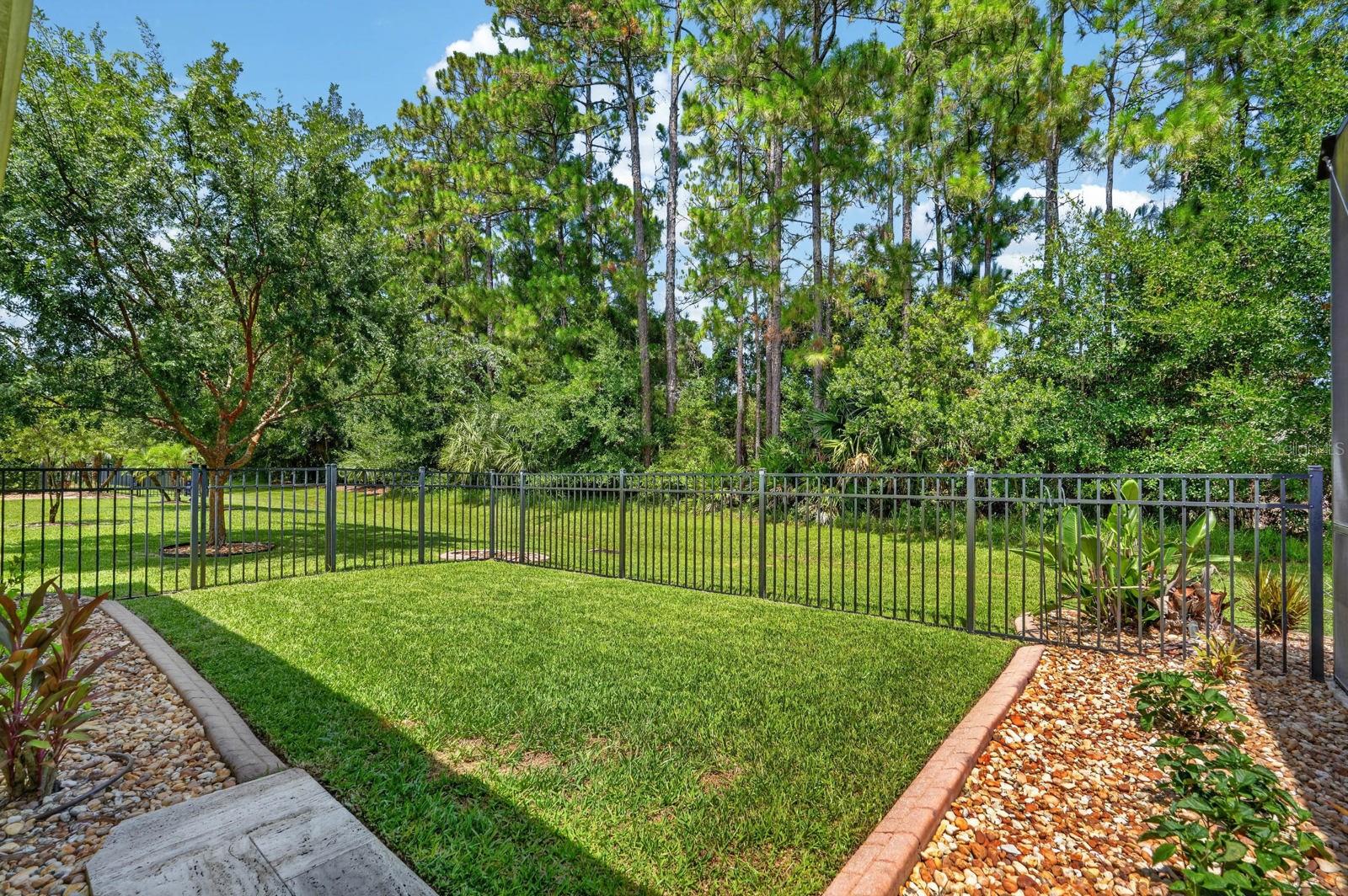 4th image of 910 Creekwood Dr, Ormond Beach, FL 32174 | MLS# V4950359