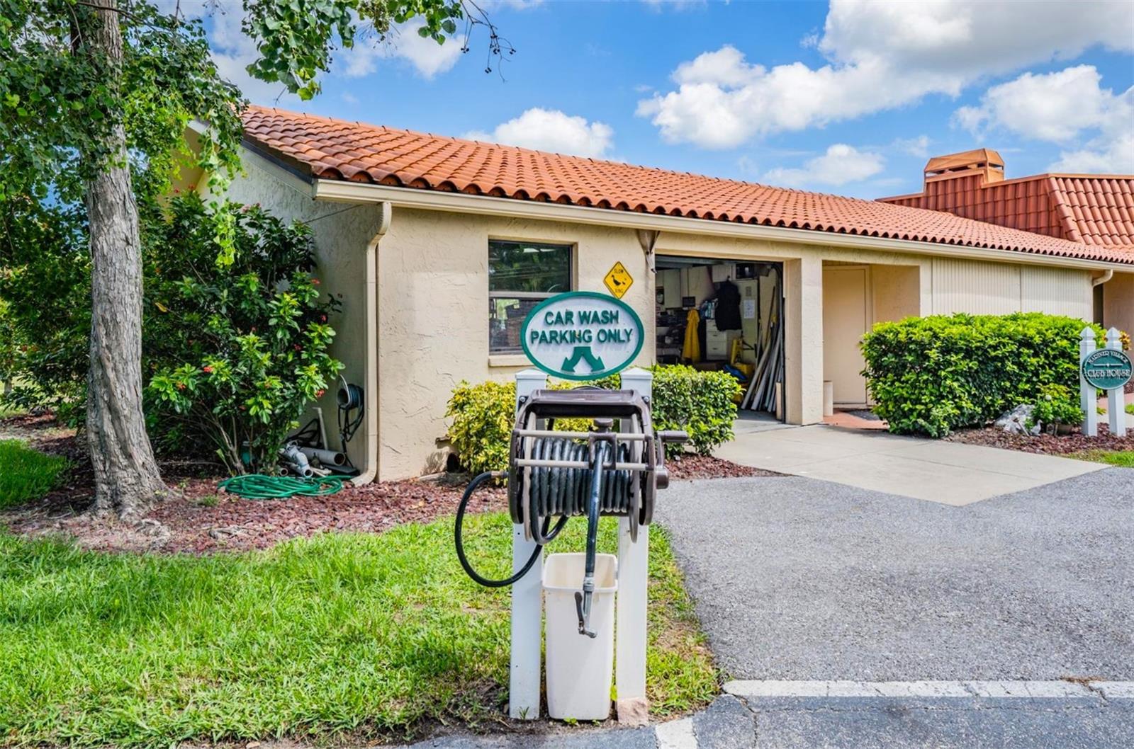 45th image of 243 Mariner Dr #243, Tarpon Springs, FL 34689 | MLS# W7887935
