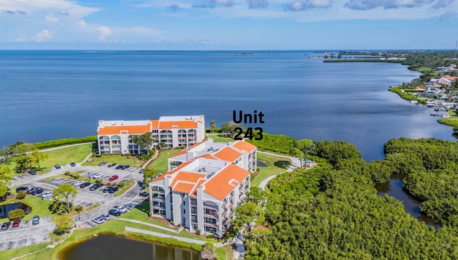 2nd image of 243 Mariner Dr #243, Tarpon Springs, FL 34689 | MLS# W7887935