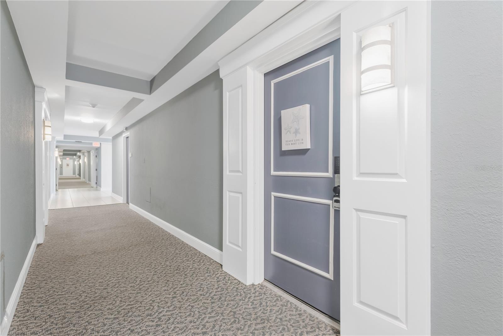 4th image of 880 Mandalay Ave #N404, Clearwater Beach, FL 33767 | MLS# TB8532221