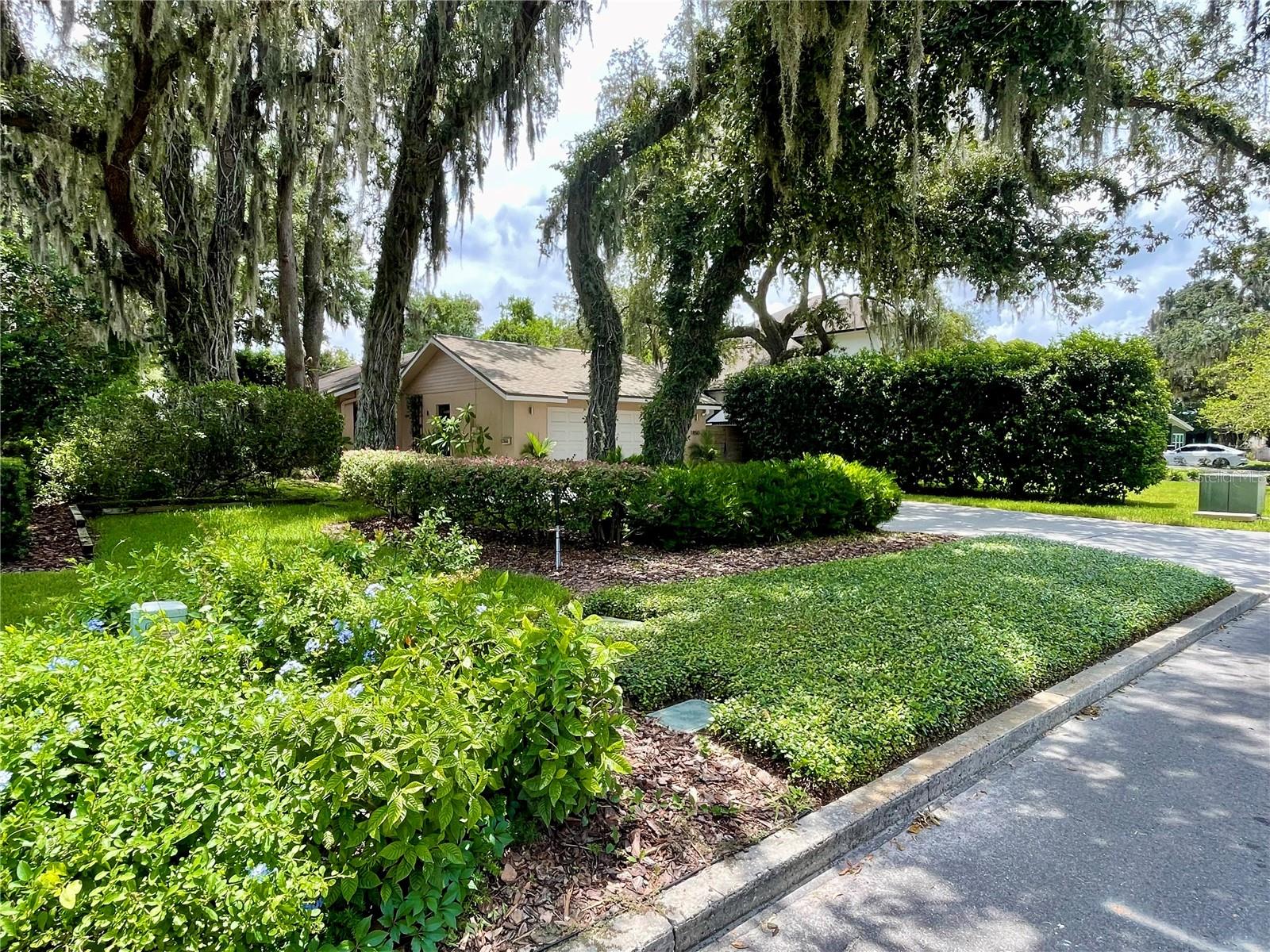 33rd image of 1850 Bryan Ave, Winter Park, FL 32789 | MLS# R4911701