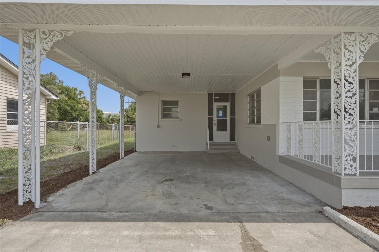 3rd image of 2216 E Mcberry St, Tampa, FL 33610 | MLS# A4700896