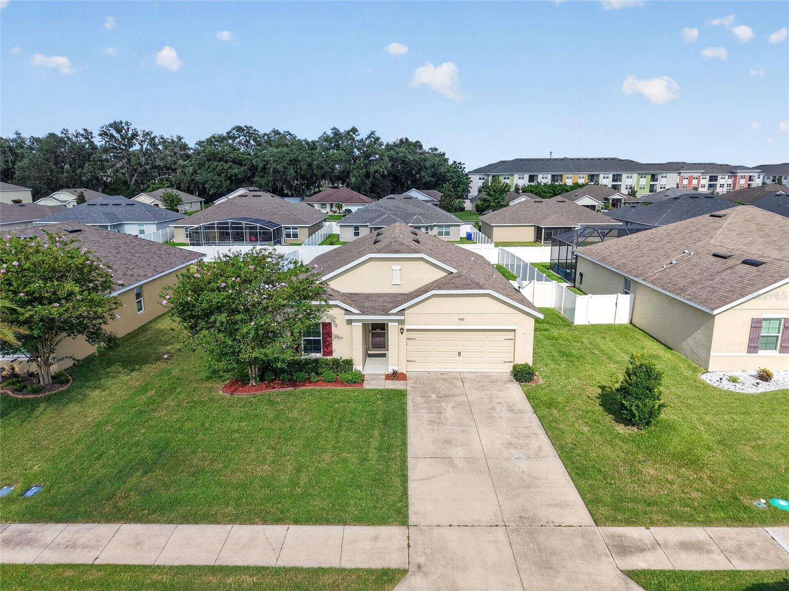 2nd image of 9785 Pepper Tree Trl, Wildwood, FL 34785 | MLS# OM729088