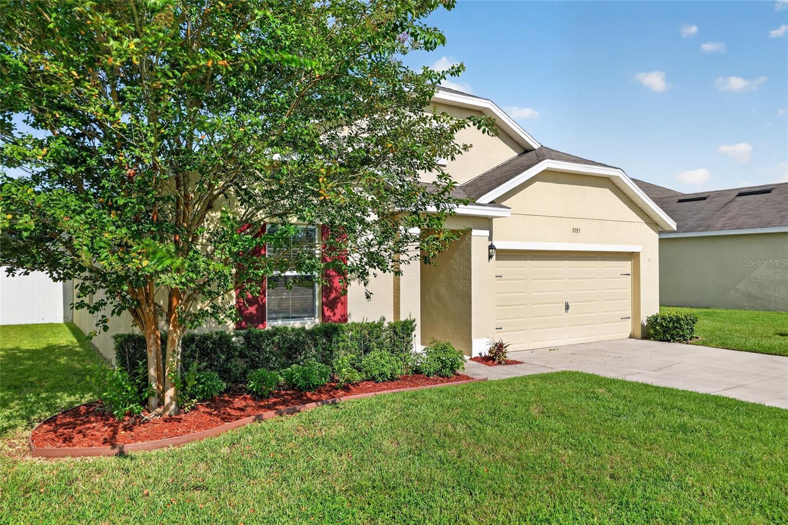 5th image of 9785 Pepper Tree Trl, Wildwood, FL 34785 | MLS# OM729088