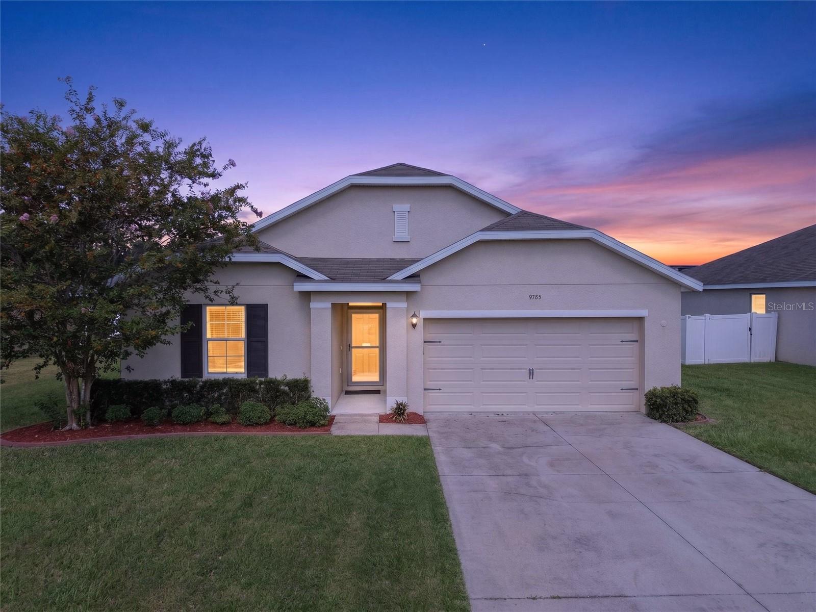 1st image of 9785 Pepper Tree Trl, Wildwood, FL 34785 | MLS# OM729088