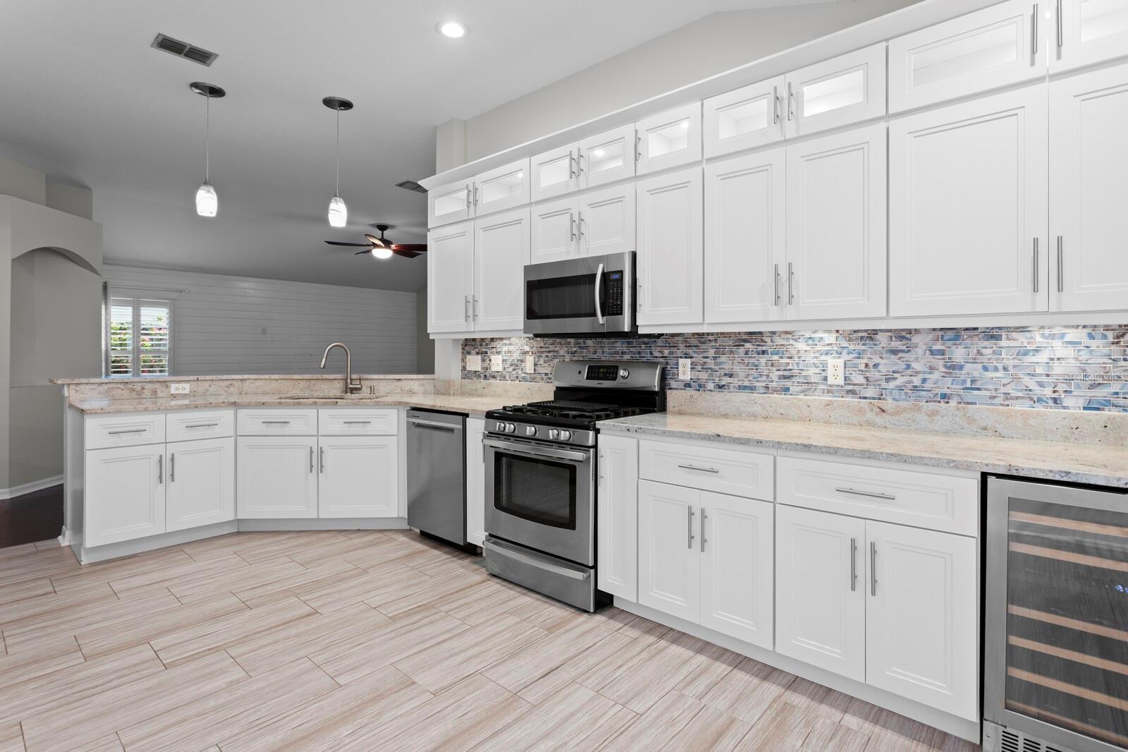 4th image of 10232 Woodford Bridge St, Tampa, FL 33626 | MLS# TB8532260