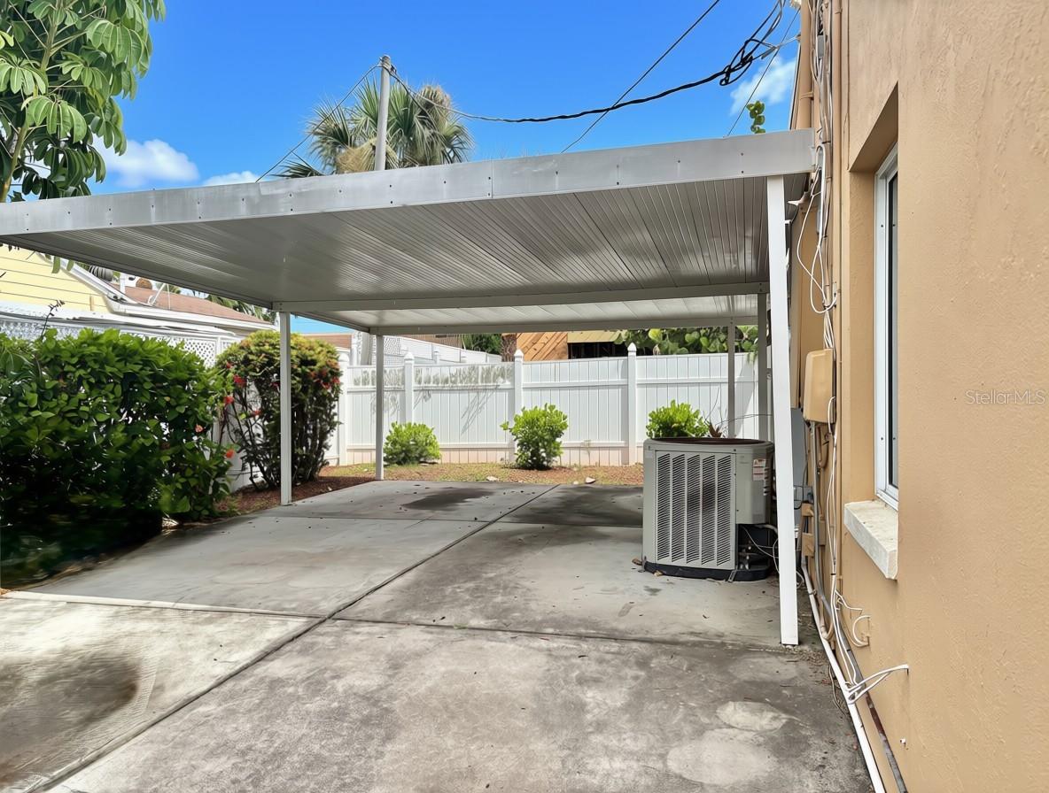 3rd image of 360 72Nd Ave, St Pete Beach, FL 33706 | MLS# TB8532269
