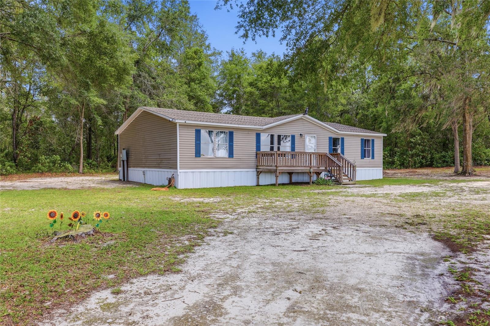 Homes for sale in Bell, FL | 3562 Nw 20th Ave, Bell, FL 32619 | MLS# GC542198