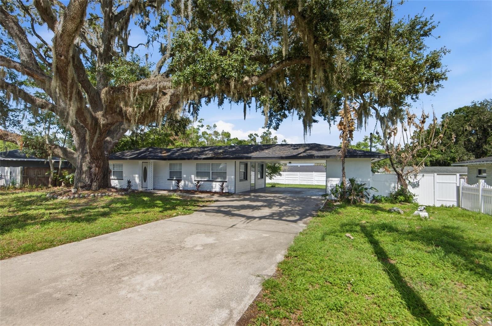 1st image of 5511 Craig Dr, Lakeland, FL 33809 | MLS# O6427776